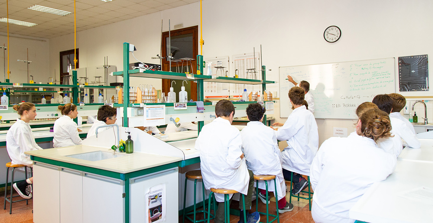 sarria-santignasi-pag-instal·lacions-laboratori